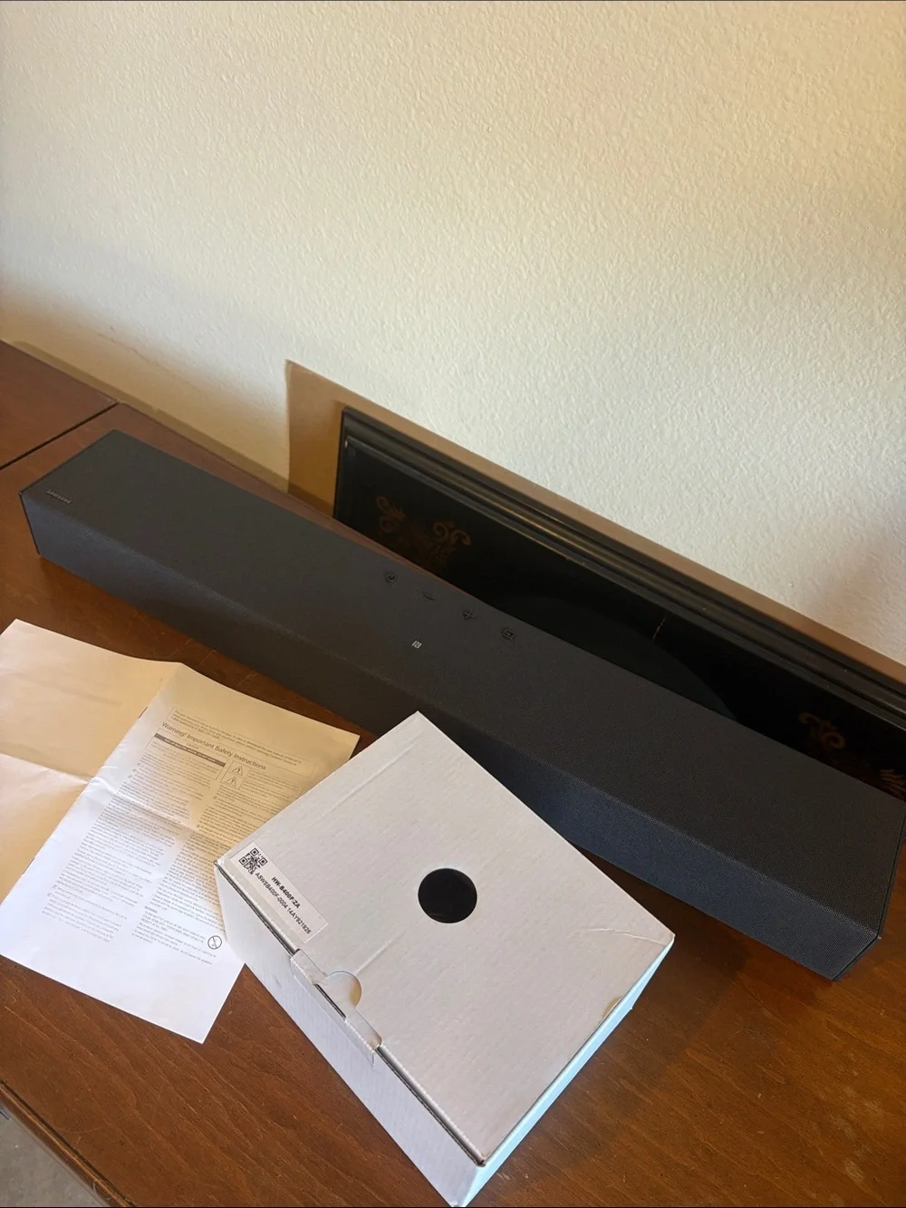 Samsung B-Series B40OF Soundbar Dolby Audio HDMI with remote